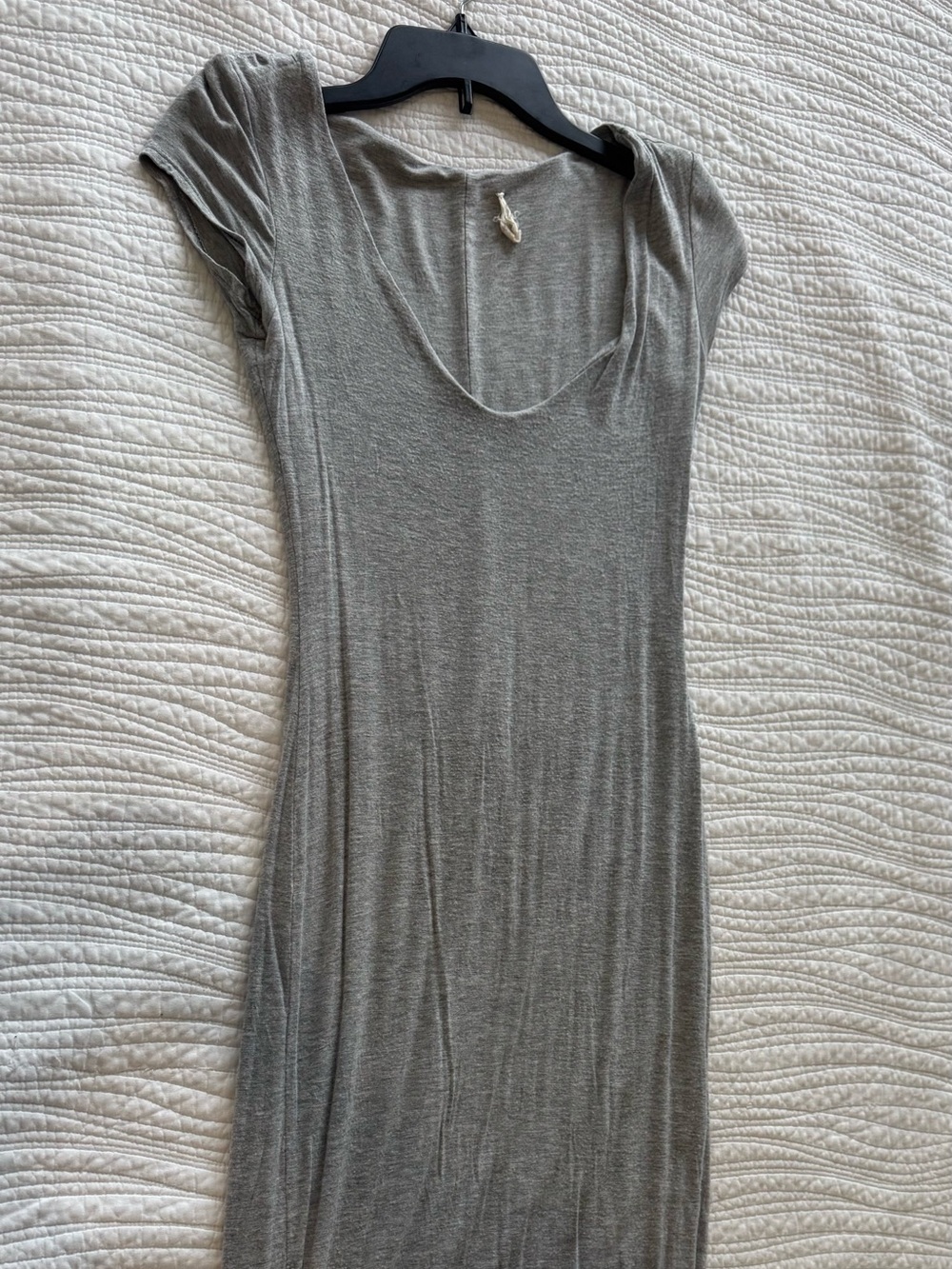 Simple Scoop Neck Midi Dress in Heather Gray Bodycon